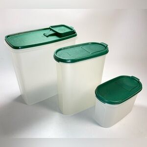 3 Piece Tupperware Storage Containers. Large, Medium Small 4 3/4 Cup & 9 3/4 Cup